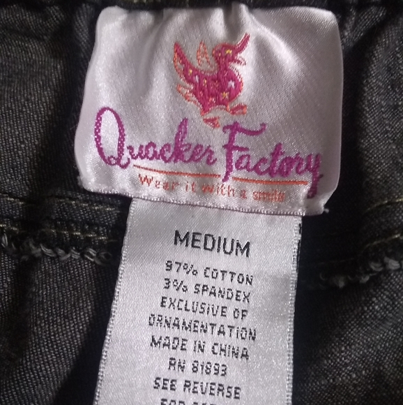 Quacker Factory Jeans - Picture 3 of 3